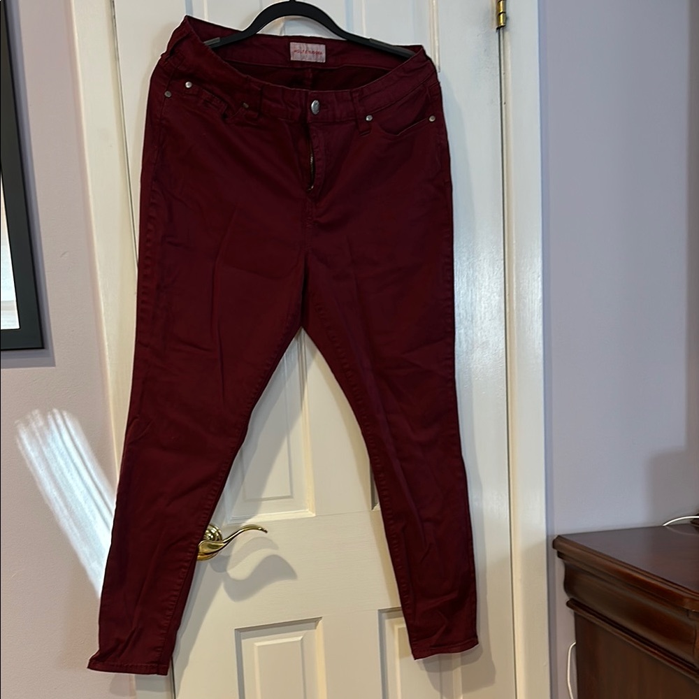 Molly & Isadora Women's Burgundy Jeans